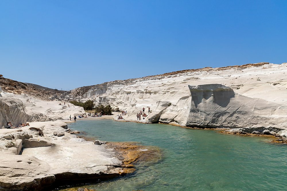 Die Felsküste von Sarakiniko auf Milos