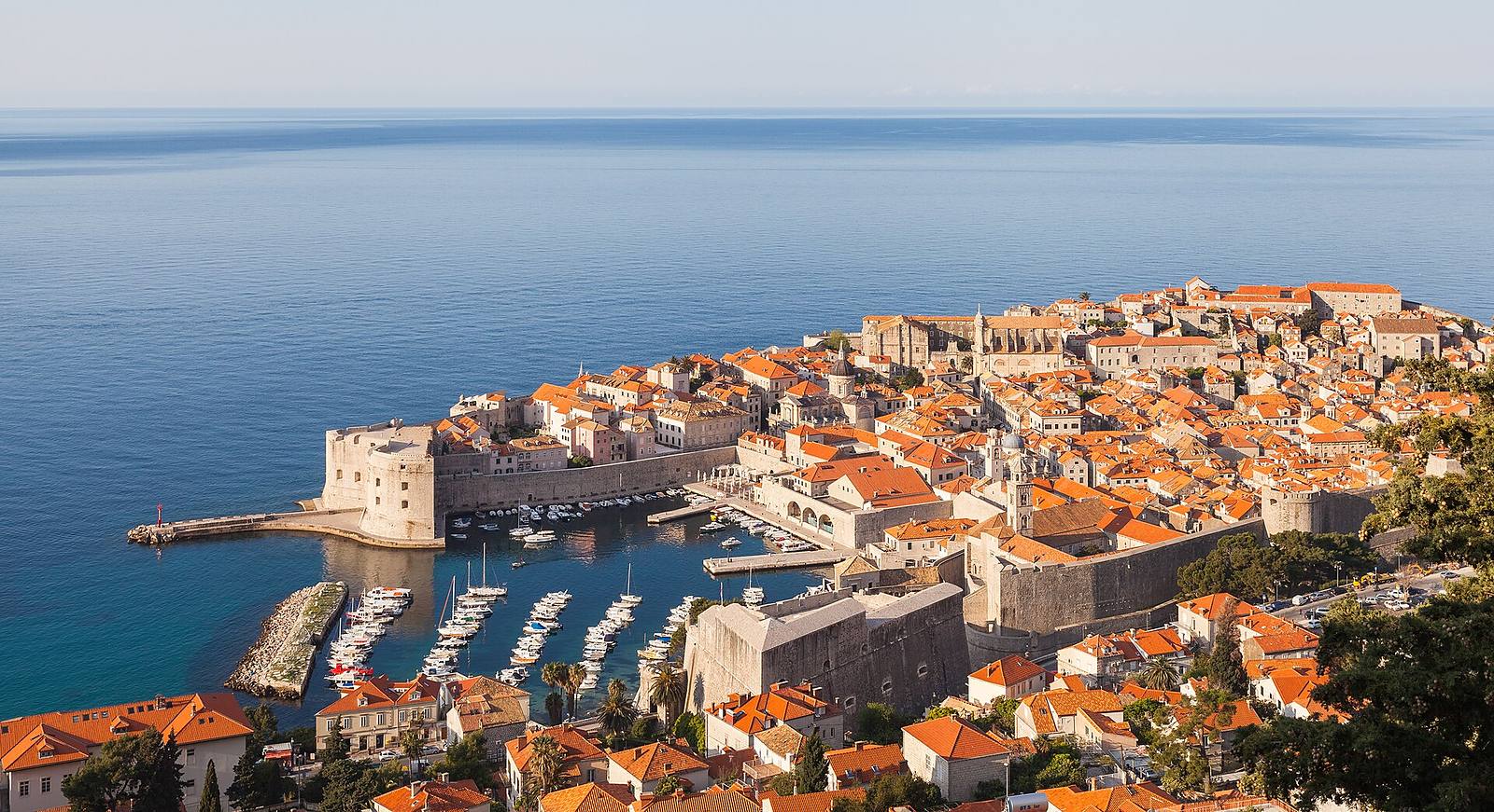 Die Altstadt von Dubrovnik am Meer